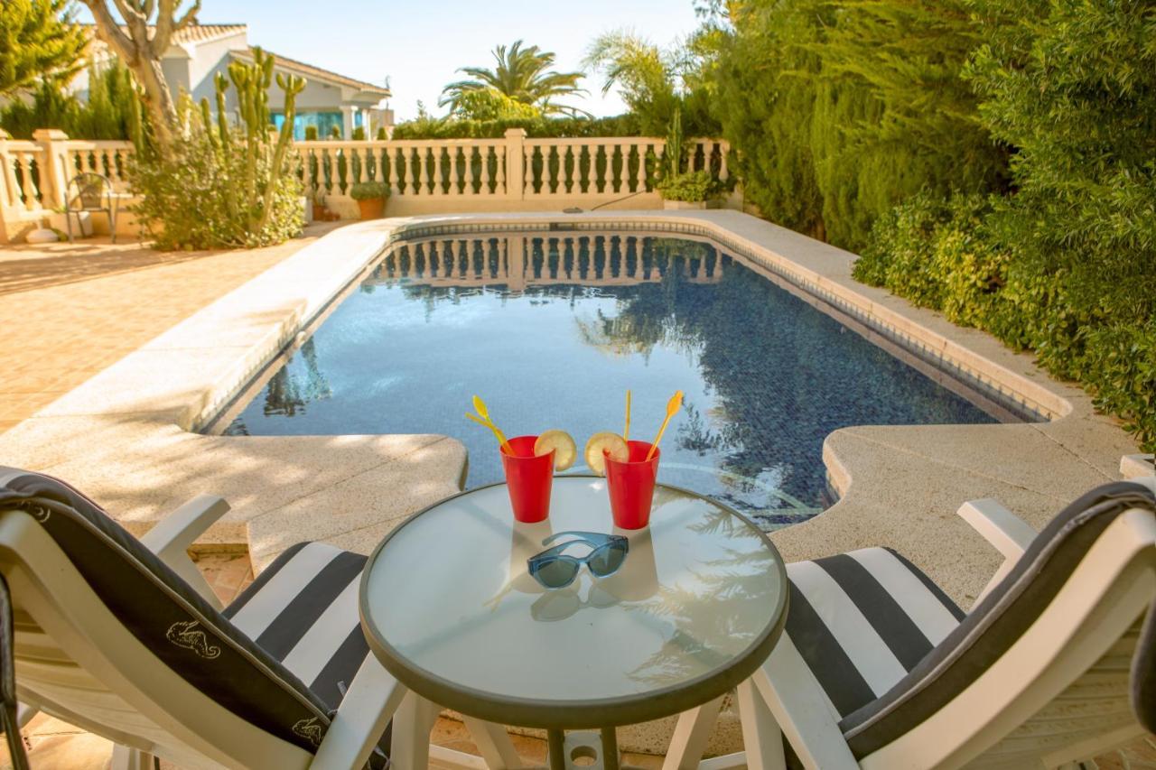 Appartement La Amistad En Con Piscina Compartida *