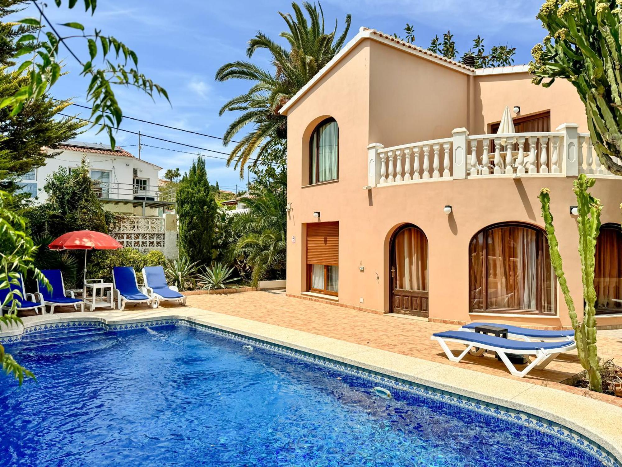 La Amistad En Con Piscina Compartida Calp